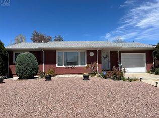 1807 Mackenzie Rd, Pueblo, CO 81001