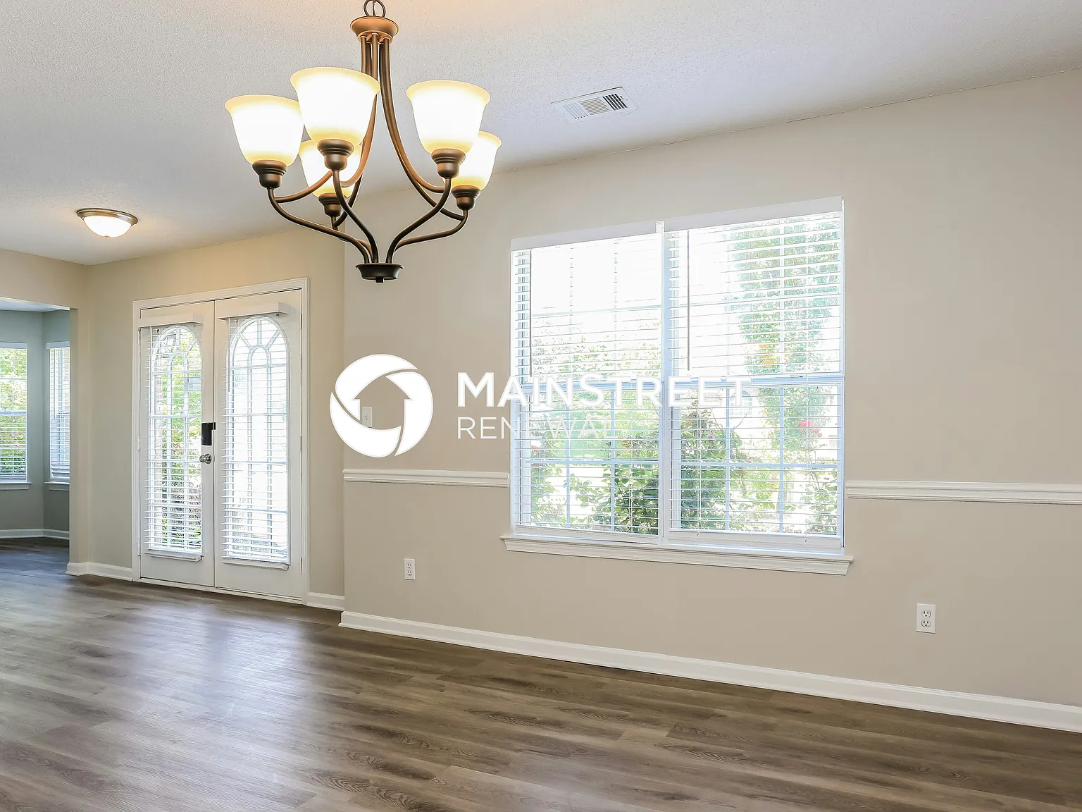 5553 Wind River Lane — Photo 3