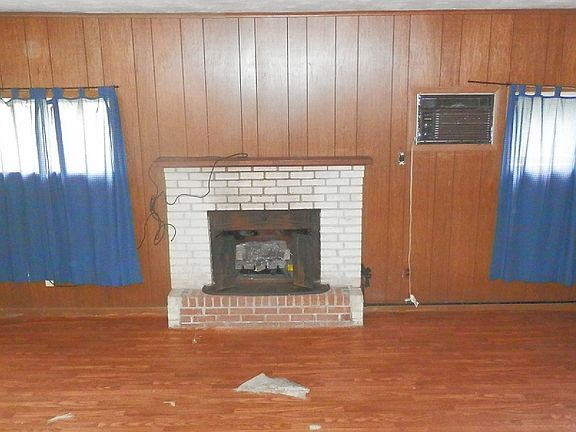 4th image of 812 McKinley St