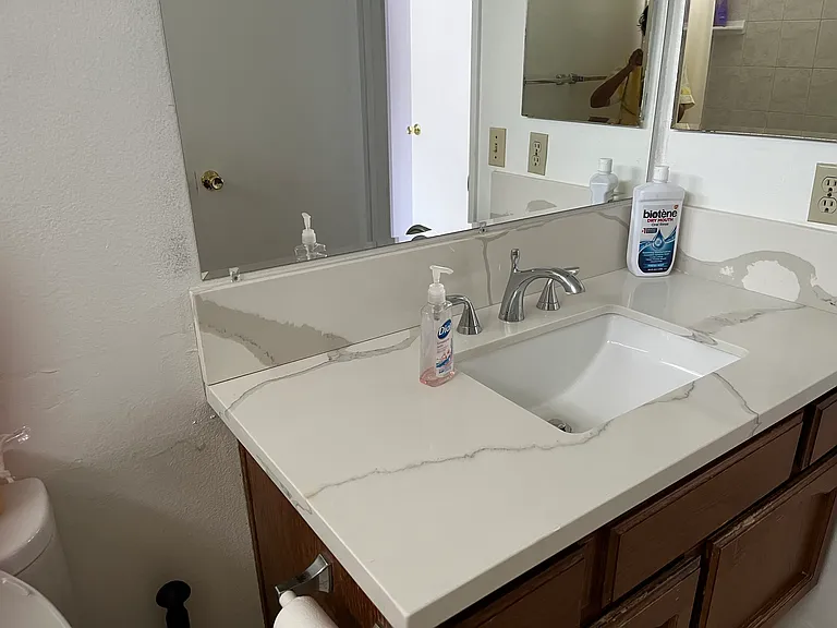 Tynebourne Cir — Photo 10