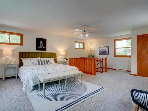 2741 Hermina St, Madison, WI 53704