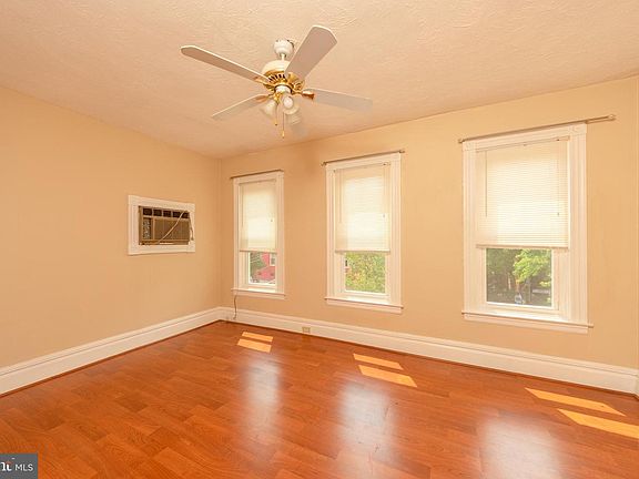 4th image of 711 N Shippen St Floor 2