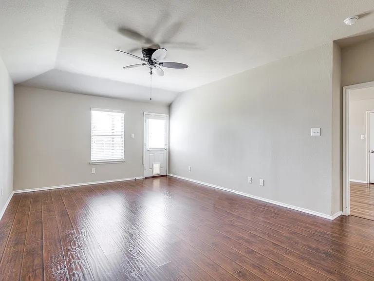 1101 Rainer Dr — Photo 11