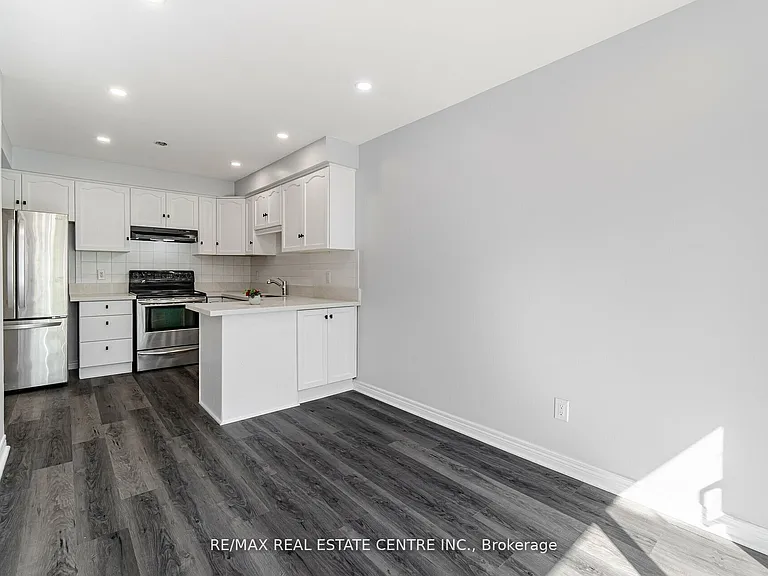 63 Pinewoods Dr — Photo 5