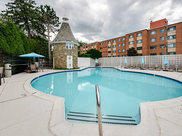 1301 S Arlington Ridge Rd #711 — Photo 33