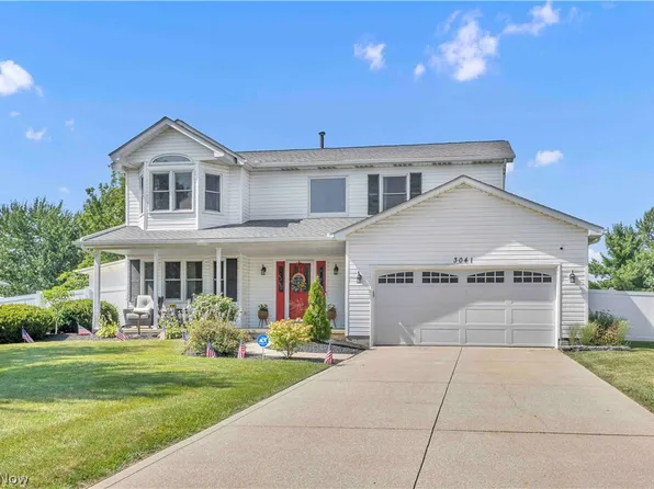 3041 Portsmouth Dr, Brunswick, OH 44212
