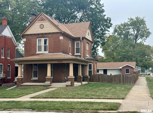 1737 Spring St, Quincy, IL 62301