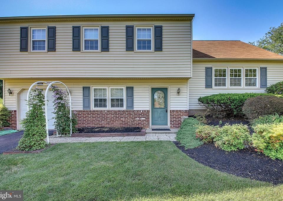 1st image of 1296 Morgan Horse Dr
