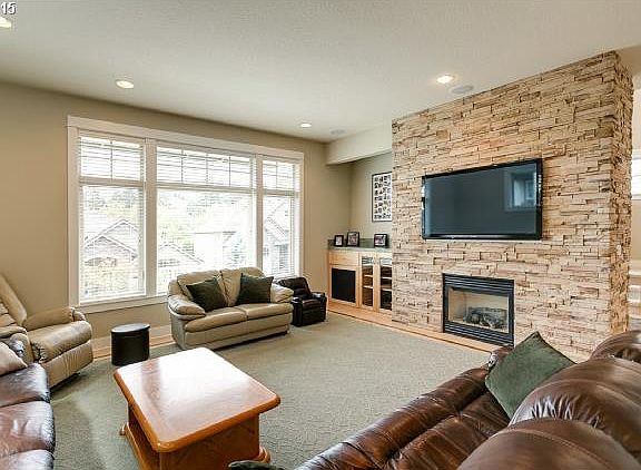5th image of 3657 Landis St