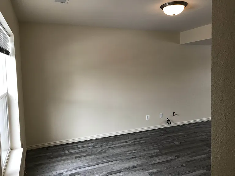 340 N Maybell Ave #1 — Photo 3