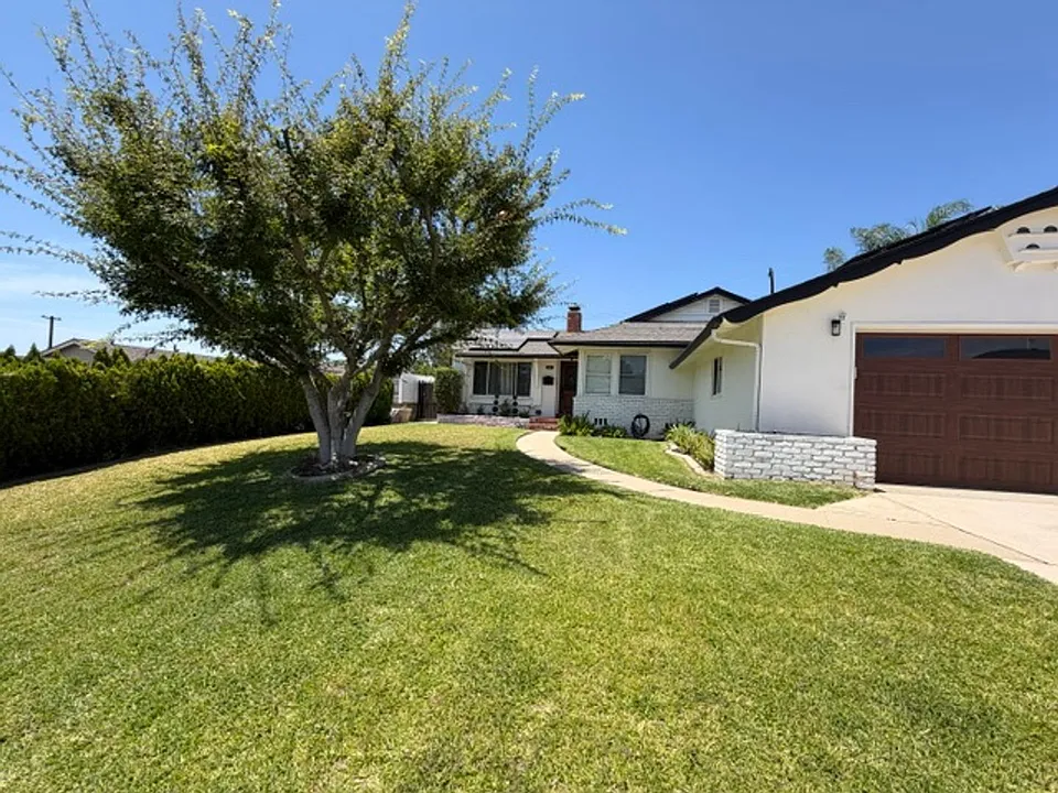 459 N Jenifer Ave