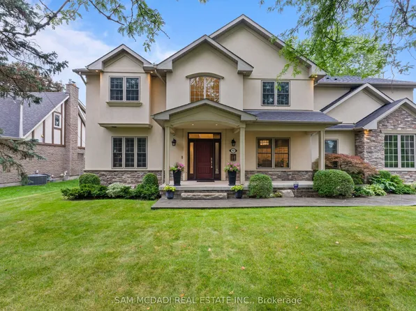 955 Caldwell Ave, Mississauga, ON L5H 1Z2