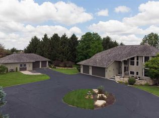 760 Orth Rd, Caledonia, IL 61011