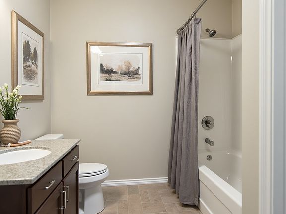 4th image of 6109 Mar Jo Dr