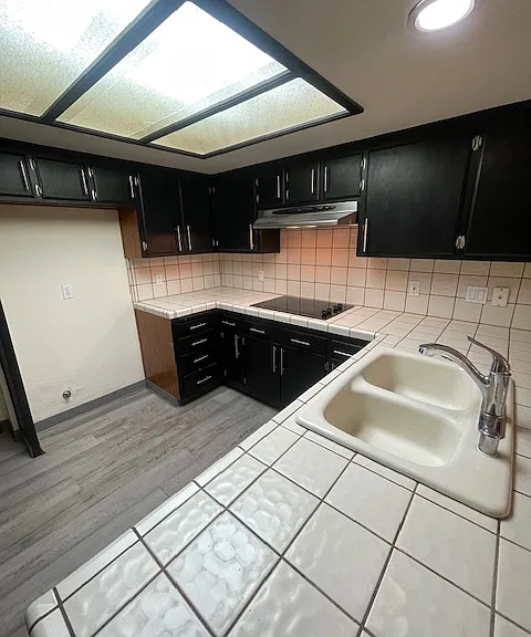 2700 Barrington St #C — Photo 14