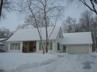 14885 Maple Trl SE, Prior Lake, MN 55372