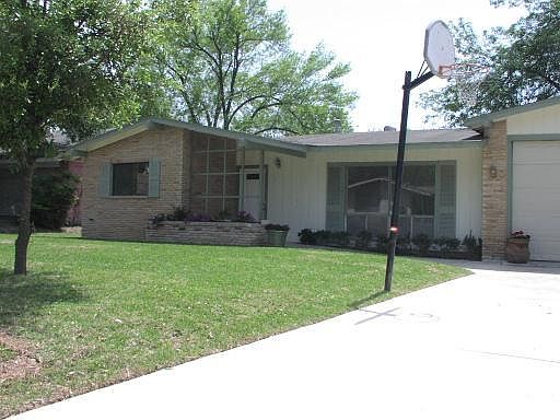 1st image of 306 N Coronet