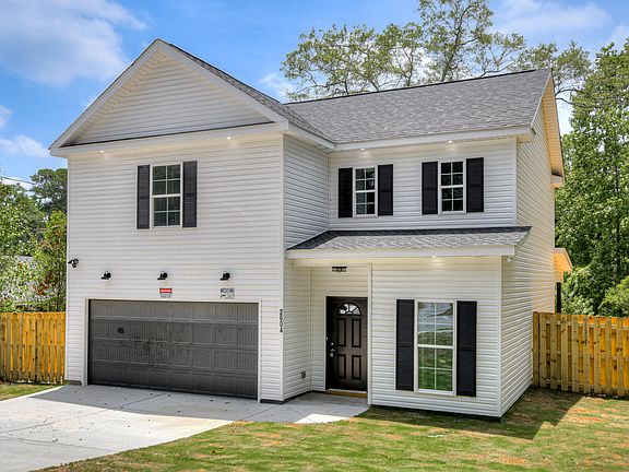 2nd image of 2604 Meadowbrook Drive