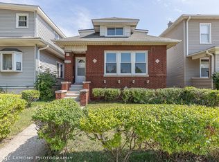 3323 Maple Ave, Brookfield, IL 60513