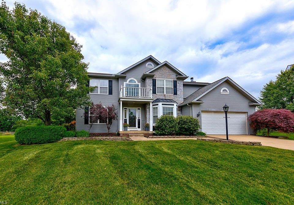 1st image of 1553 Deeplake Cir