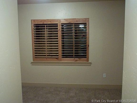 4th image of 5501 N Lillehammer Ln #4205