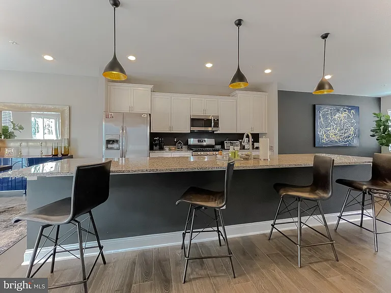 23810 Myrtle Glen Way — Photo 12