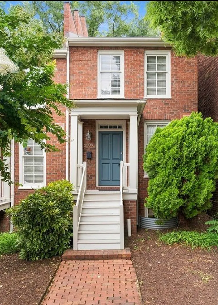 2 bed, 2.5 bath, 1564 sqft, $1,000 — Photo 1