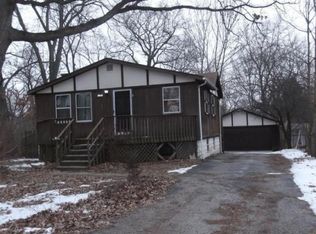 38463 N 4th Ave, Spring Grove, IL 60081