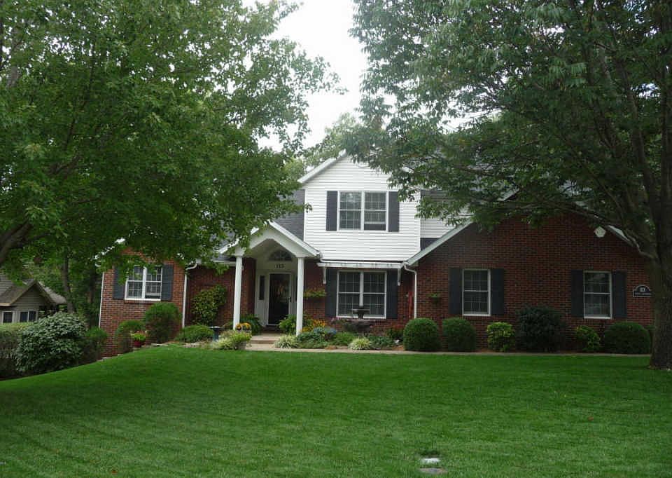 1st image of 113 S Capistrano Dr