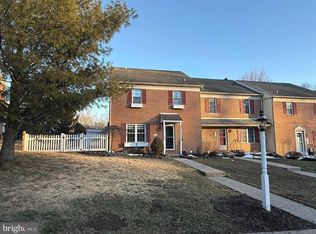 215 Laureen Rd, Schwenksville, PA 19473