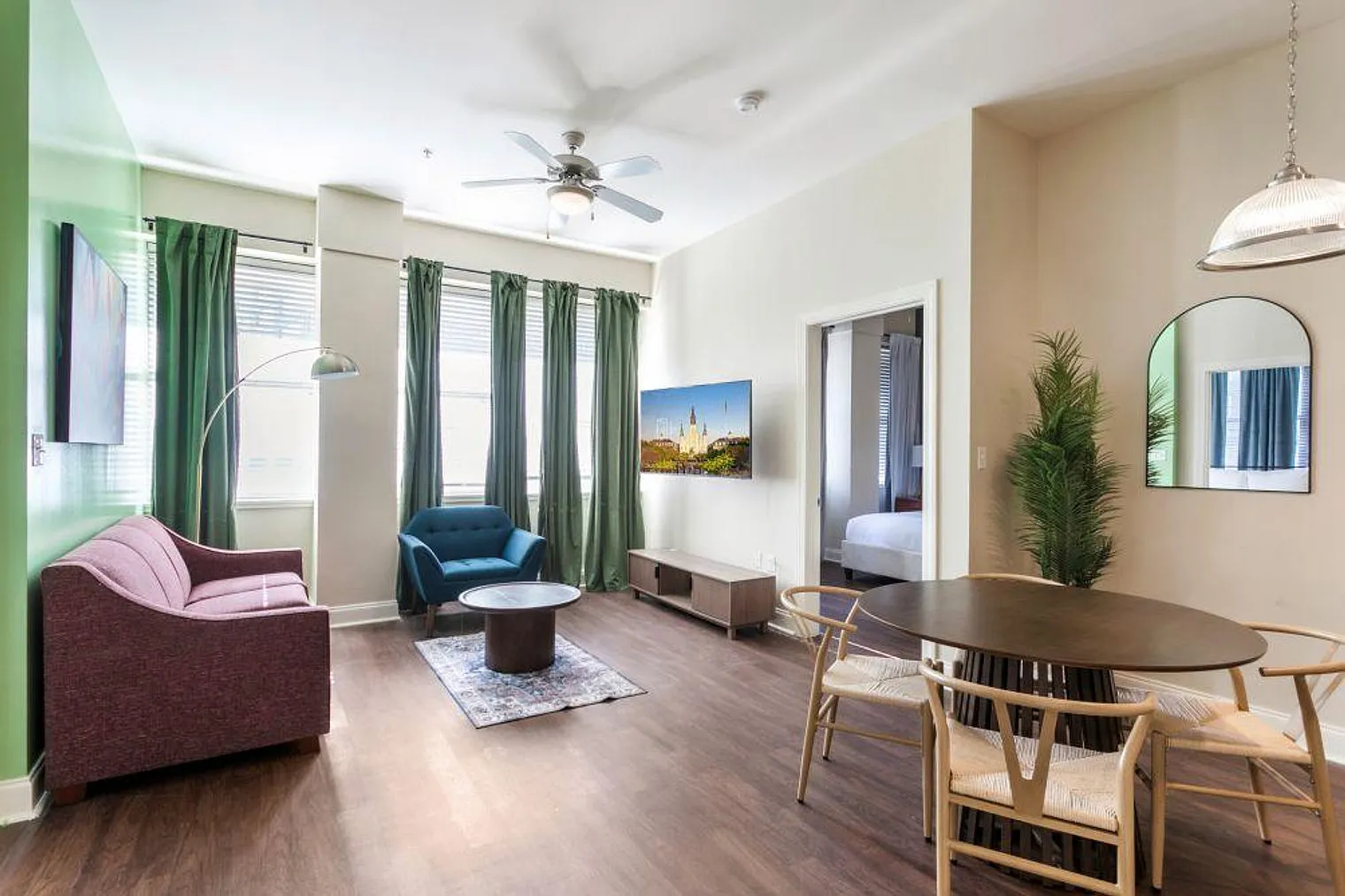 2 bed, 3.0 bath, 1033 sqft, $5,833 — Photo 1