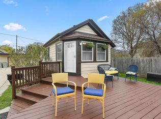 5045 N Green Bay Ave, Milwaukee, WI 53209