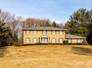 1 Country Hill Ct, Kingsville, MD 21087
