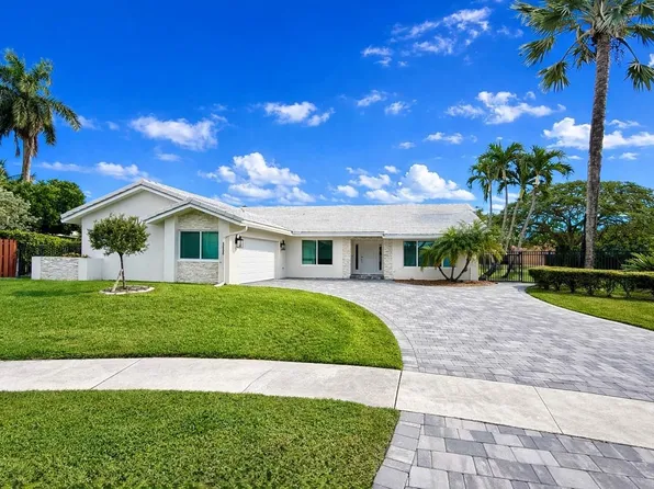 9800 NW 10th Court, Plantation, FL 33322