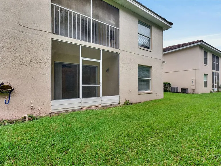 13829 Timberland Dr #101 — Photo 39