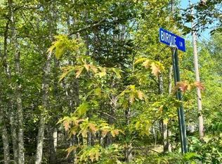 8 Birdie Ln, Deer Isle, ME 04627