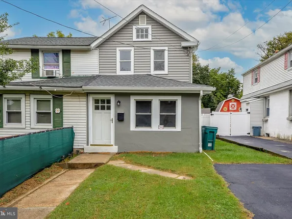 402 E North Ln, Conshohocken, PA 19428