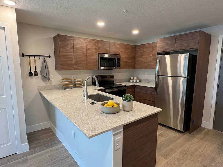 4424 S Texas Ave #112 — Photo 5