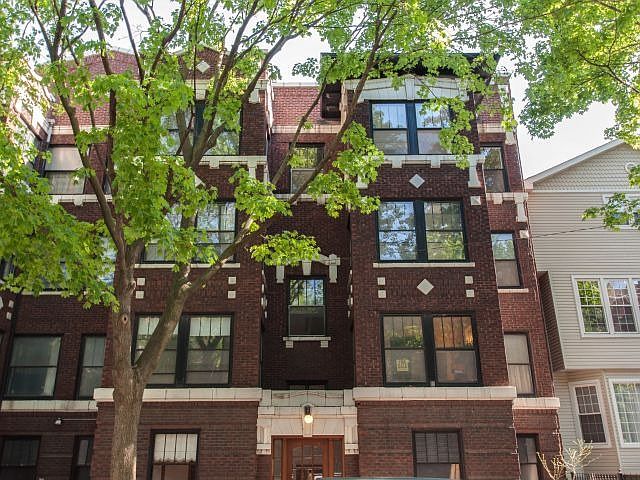 1st image of 1363 E 52nd St #9