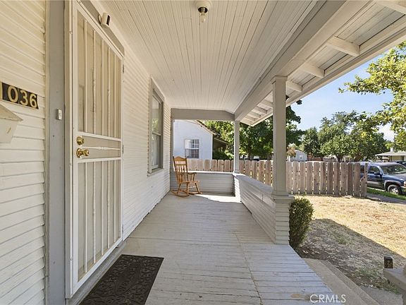 5th image of 1036 Johnson St