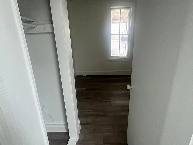 762 Broad St #B-1 — Photo 17
