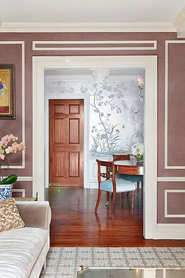 Sold by Stribling | media 18