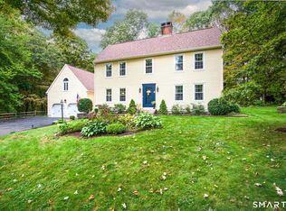15 Hickory Hill Dr, Chester, CT 06412