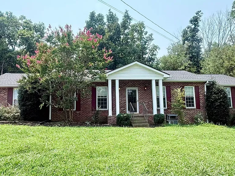 3533 Wood Bridge Dr — Photo 1
