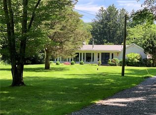9 E Field Dr, Bedford, NY 10506