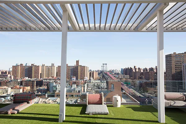 Rented by Compass | media 35