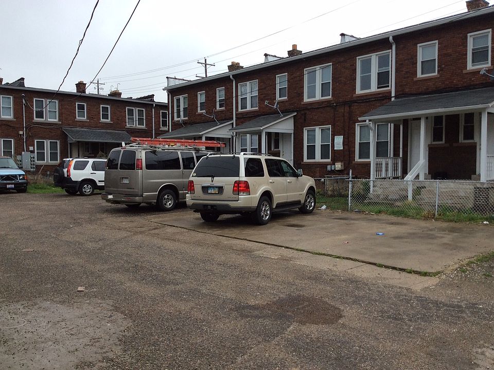 2nd image of 121 E 7th Ave
