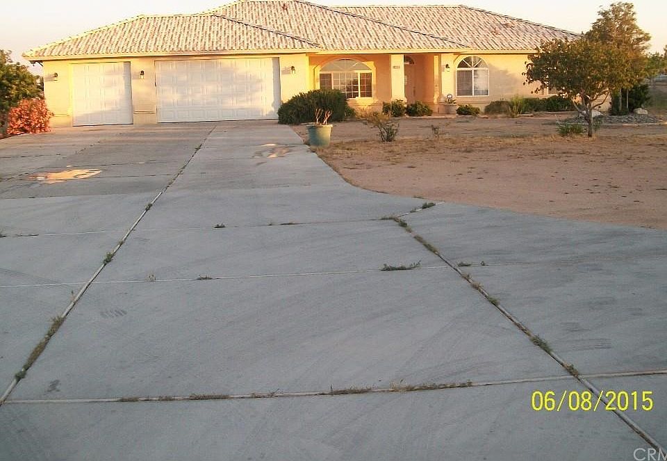 1st image of 13985 Mesquite St