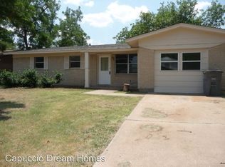 121 NE Babbit St, Lawton, OK 73507