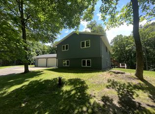 15047 Parkwood Ct, Avon, MN 56310